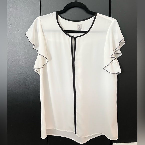 Contrast details blouse - Picture 1 of 4